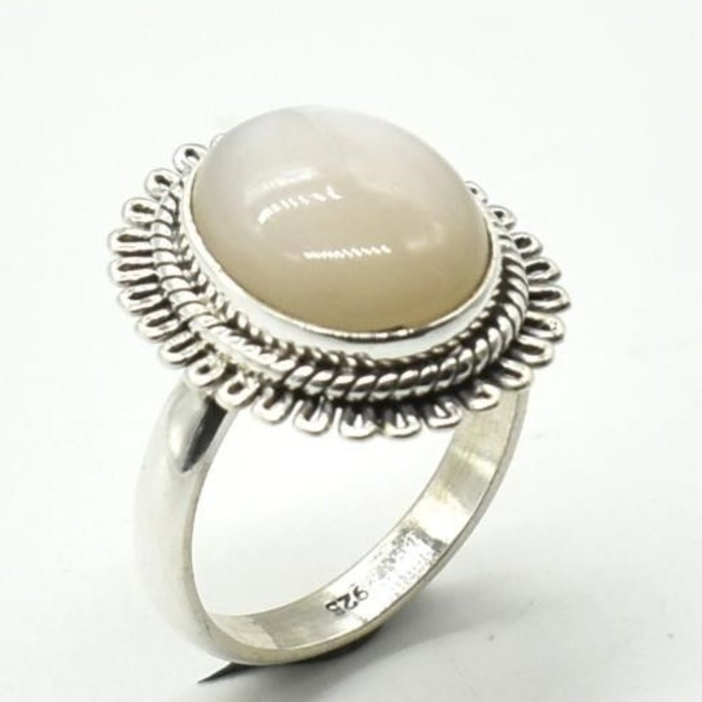 Sterling silver moonstone ring NWOT